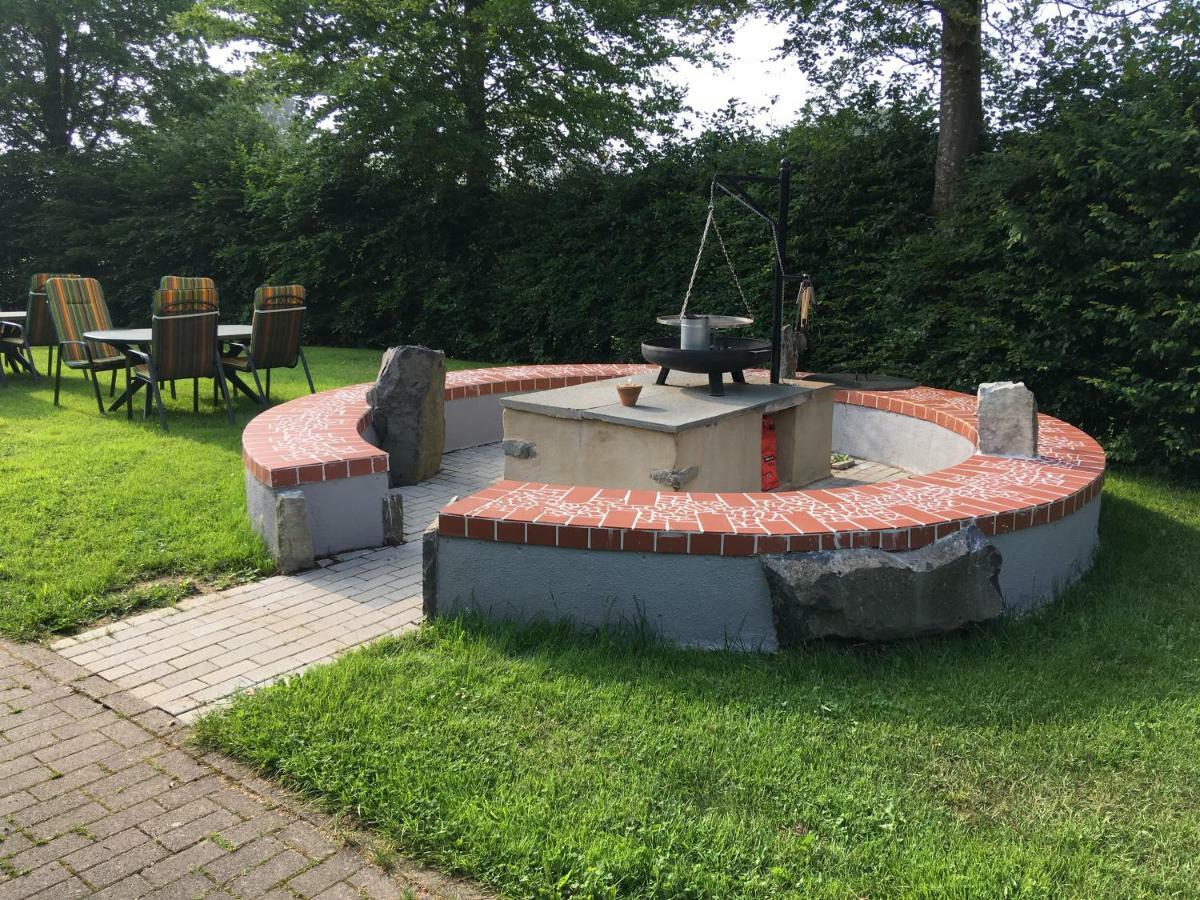Ferienhaus Bendsieferhof Моншау Екстериор снимка